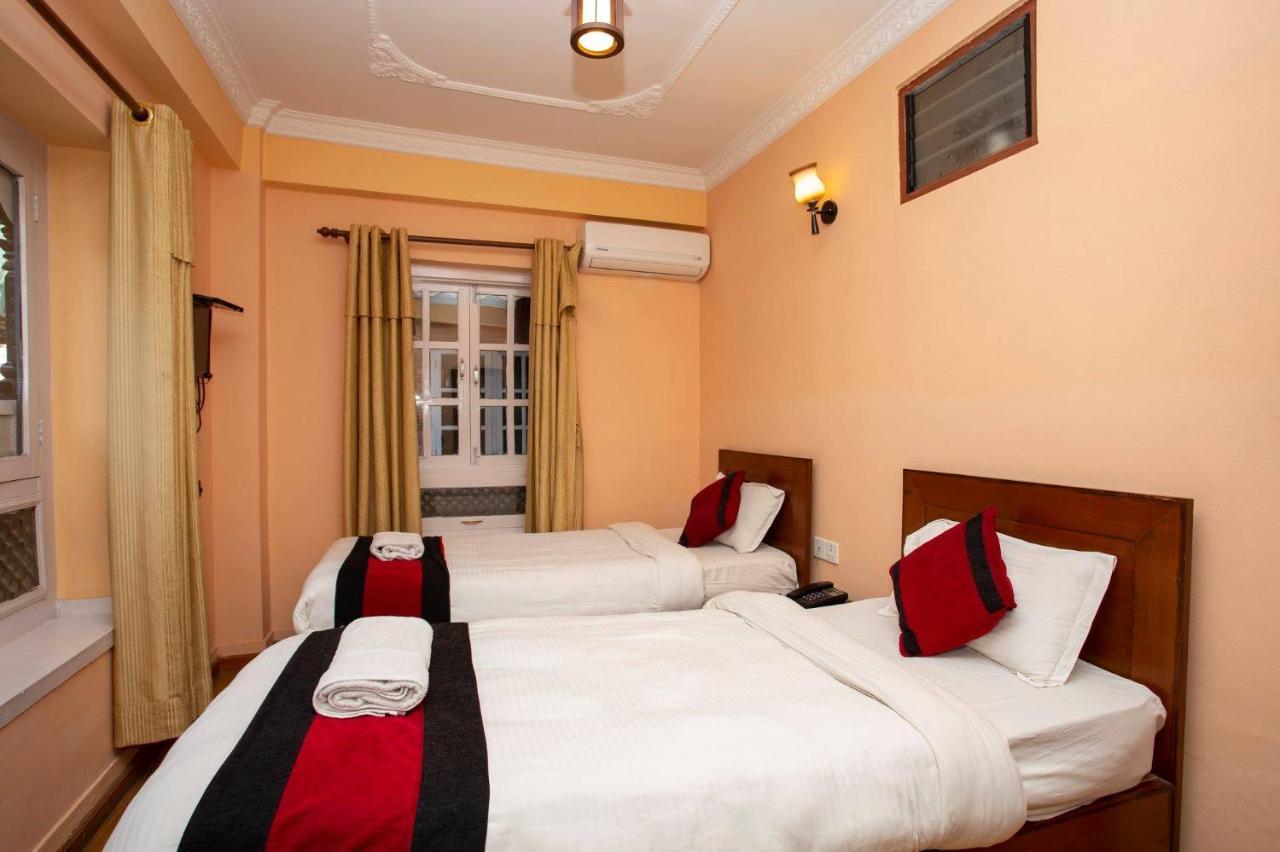 Hotel Mudkhu Durbar Катманду Экстерьер фото