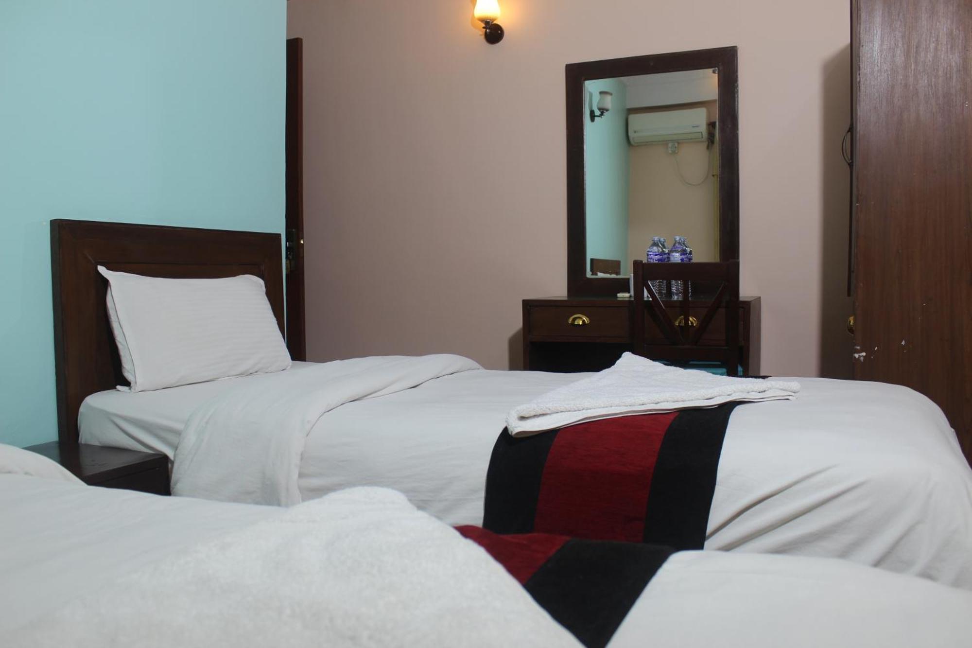 Hotel Mudkhu Durbar Катманду Экстерьер фото